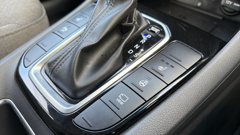 Hyundai IONIQ 1.6 GDi Hybrid Premium 5dr DCT Hybrid Hatchback